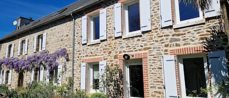 Maison sur cour