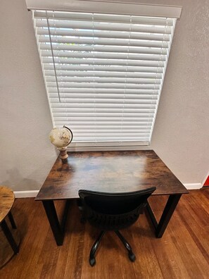 Work Desk