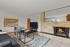 Living Room #2 with Flatscreen TV and fireplace! 