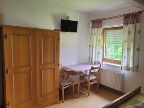 4-Haus Resi