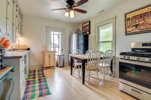 Kitchen | Cooking Basics | Coffee Maker