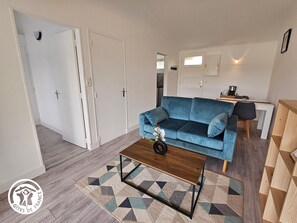Gîte agréé Gîtes de France dans le PNR Marais Poitevin : Séjour/salon