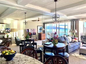 Dinning Table
