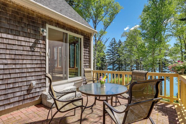 Steuben Vacation Rental | 3BR | 2BA | Stairs Required | 2,500 Sq Ft