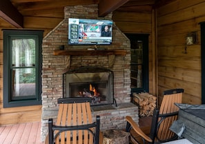 Fireplace with Tv
