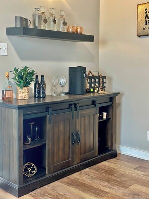 Dry bar set up