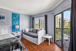 Room with 1 Super King bed, and 1 full size sofa bed, 1 portable crib, Wi-Fi, TV
