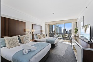 Studio room - 2 x Double beds