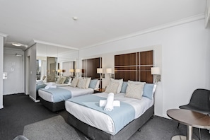 Studio room - 2 x Double beds