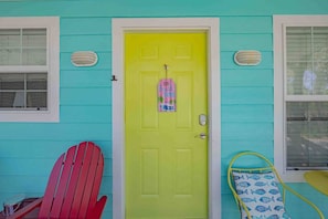 Feel the coastal vibe from the minute you hit the door