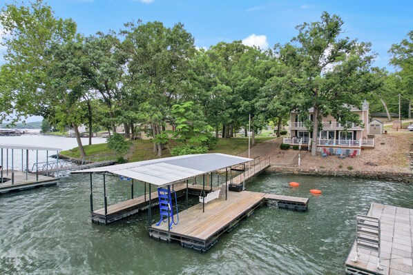Enjoy all the lake has to offer at The Toasted Marshmallow, featuring decks and lake views from nearly every room, plus a private deep water cove dock.