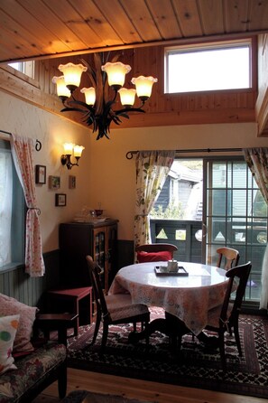 Wild Strawberry Dining/Round table with cute tea cups.