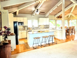 Enjoy making meals together in the large, fully-stocked and equipped kitchen
