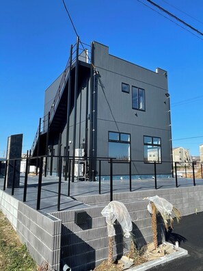 Newly built in March 2021