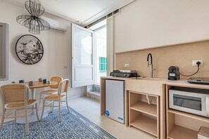 Kitchen and dining area
