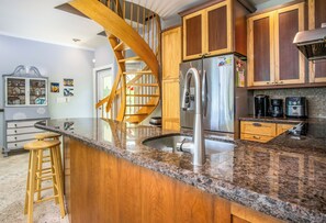 Chefs' Kitchen