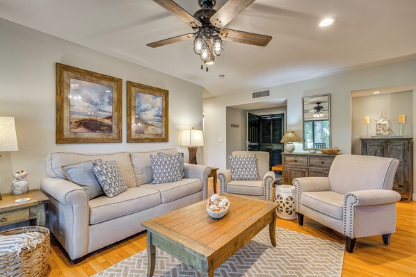 Seabrook Island Vacation Rental | 2BR | 2BA | 1 Step Required | 1,046 Sq Ft
