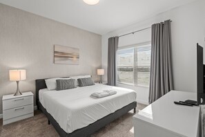 Queen bedroom