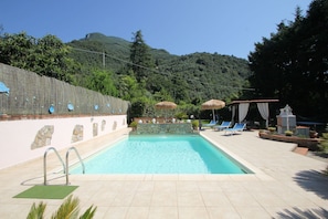 Garden, Outdoor, Pool