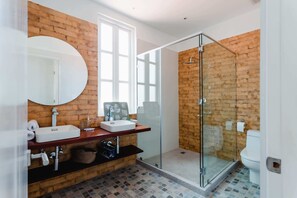 Modern shower