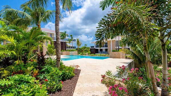 Vacation Rental Caribbean Apartment with Pool Access New Construction, Photo 1