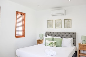 Centrally Located Cozy 3-bedroom Vacation Rental Home in the Caribbean, Photo 11