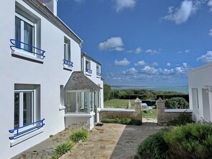 Large Breton house (2 in 1)