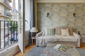 The living area with Eiffel Tower view