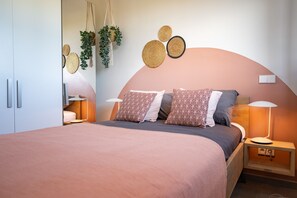Bedroom 1 (1)