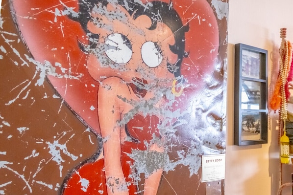 Betty Boop from the Balinese Room