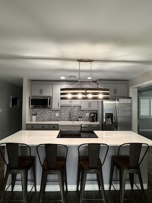 Kitchen 

Fully Stocked for professional and amateur Chefs 