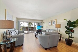 Living Area - Open floor plan for easy entertaining.