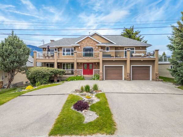 Exterior views of the Mountain Manor with surrounding mountain & Lake Windermere views.