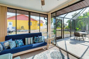 Sunroom | Lanai Access