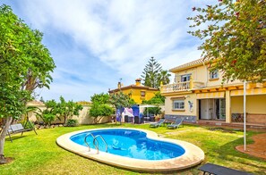  Cubo's Villa Sunray