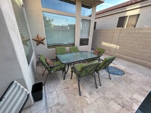 Outdoor dining