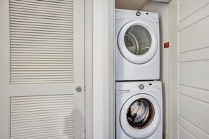 Buckhead Atlanta 1 Bedroom Washer/Dryer
