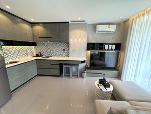 Stylish Kamala apartment at Citygate P109 (12215)