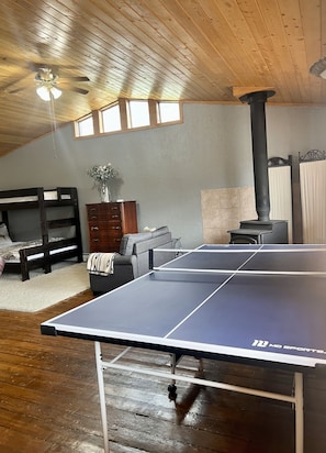 Spielezimmer