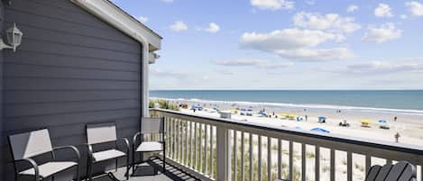 Spacious Deck with Beach & Ocean Views!