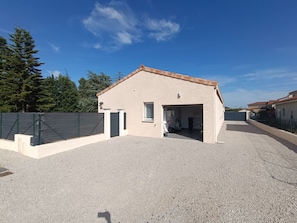 Extérieur