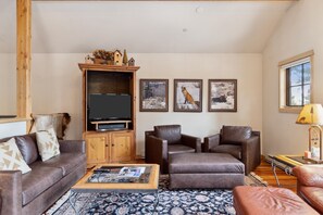Living Room with Fireplace