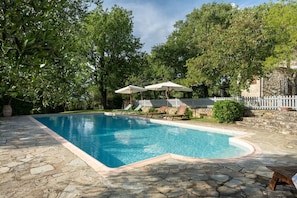 Building Exterior, Garden, Outdoor, Pool, Summer