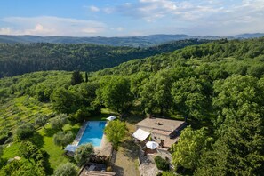 Building Exterior, Garden, Outdoor, Pool, Scenic View, Summer