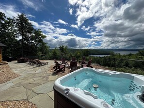 Hot tub with amazing views