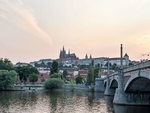 Wasser, Wasservorräte, Gewässer, Gebäude, Stadt, Wasserweg, Wasserlauf, Kanal, Die Architektur, Bank