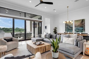 Modern Decor