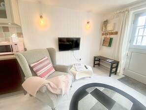 Living Room / Lounge