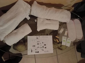 Bathroom amenities