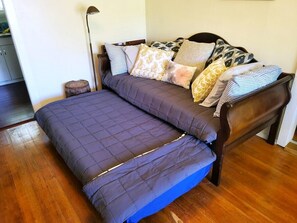 Day bed converts into 2 twins